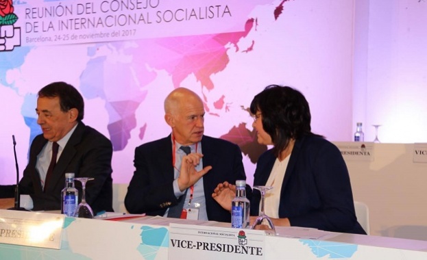 Корнелия Нинова проведе двустранни срещи с Георгиос Папандреу Педро Санчес