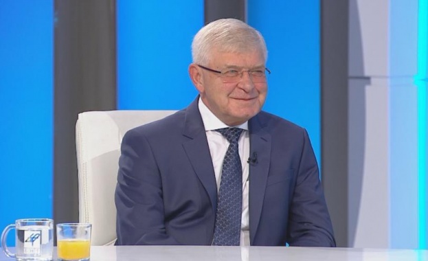 Мораториумът върху новите лекарства се налага защото бюджетът на здравната