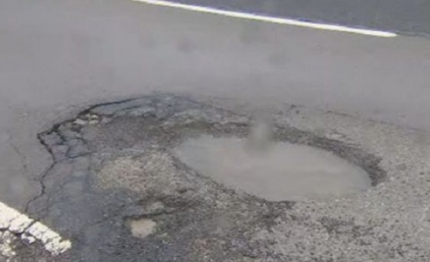 Фирмата която поддържа участъка около 13 ия км на АМ Тракия