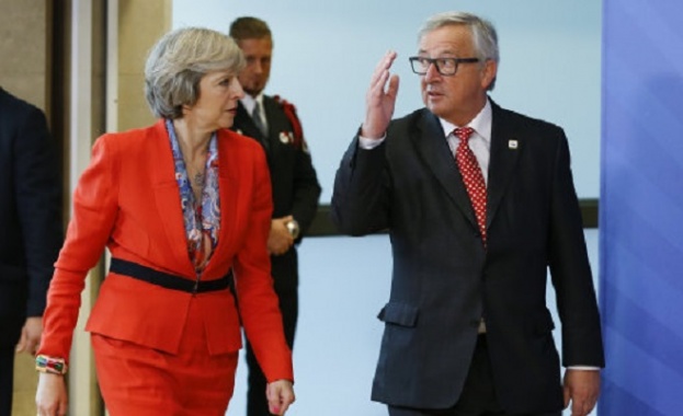 Британският премиер Тереза Мей пристига днес на посещение в Брюксел