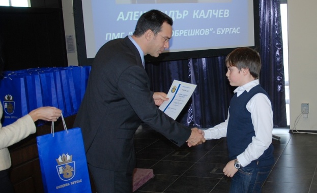 Бургаските ученици неведнъж са доказвали на национални и международни състезания