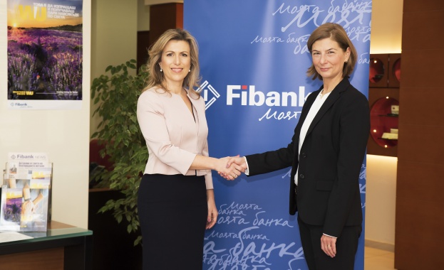 Fibank Първа инвестиционна банка и световният лидер в бързите парични