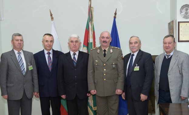 Добре дошли в Командването на Сухопътните войски За мен е