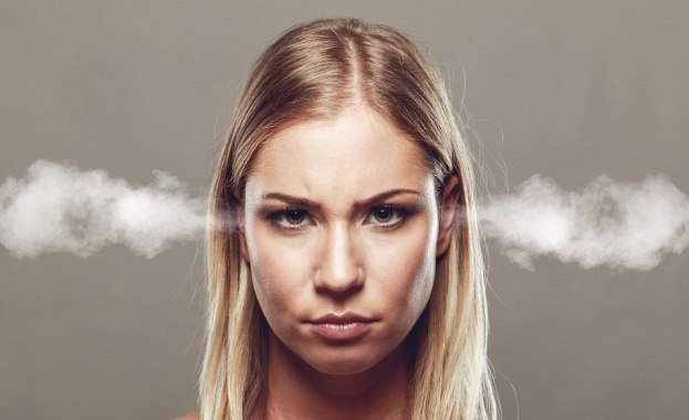 Огънят в сърцето изпраща дим в главата Немска поговорка