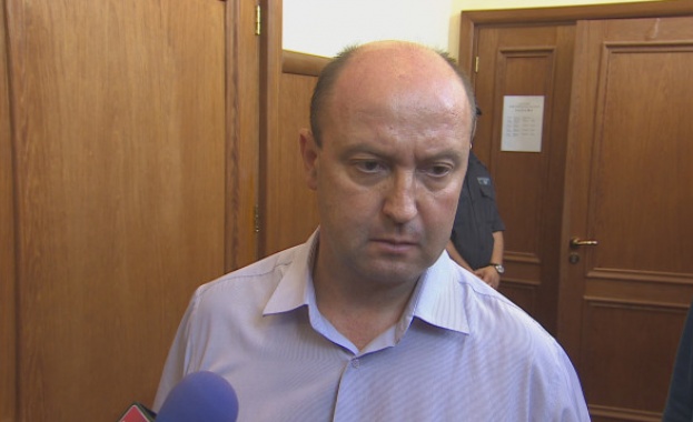 Спецпрокуратурата прати на съд плевенския прокурор Димитър Захариев и още