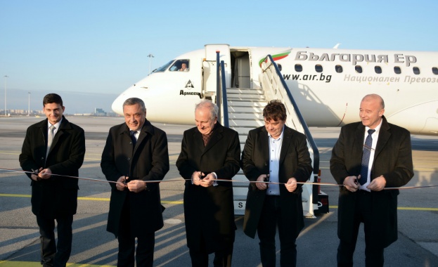 Със специален полет беше даден старт на директната въздушна линия