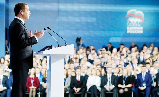 Управляващата в Русия партия Единна Русия смята за правилно решението