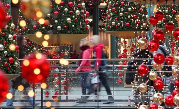 Между 300 и 500 лева за празниците ще похарчи всяко