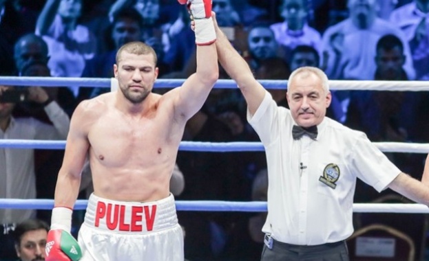 Тервел Пулев продължава победния си ход на професионалния ринг В
