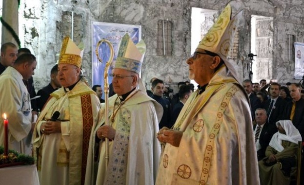 Църквата в северния иракски град Мосул изнесе коледна служба за