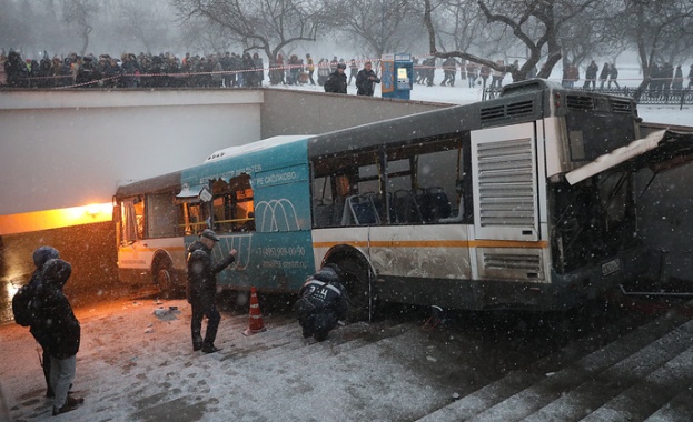 Девет от пострадалите при инцидента в Москва, при който автобус