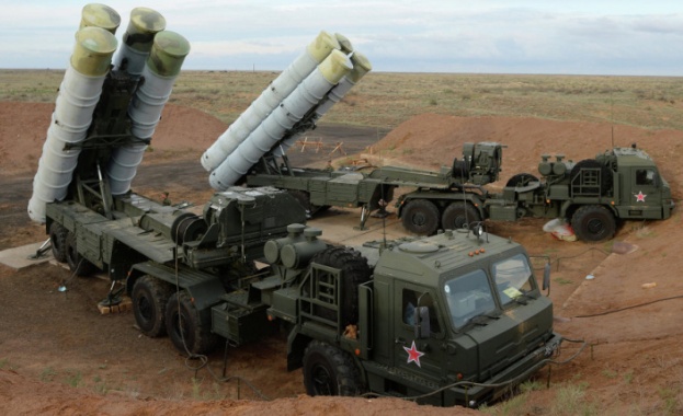 Русия ще достави на Турция 4 ракетни дивизии С 400 земя въздух