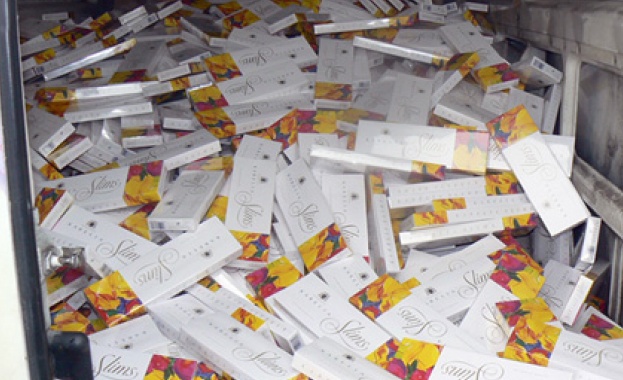 Заловените във Владая преди дни близо половин милион контрабандни кутии