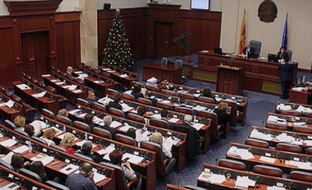 Македонският парламент официално ратифицира Договора за приятелство добросъседство и сътрудничество