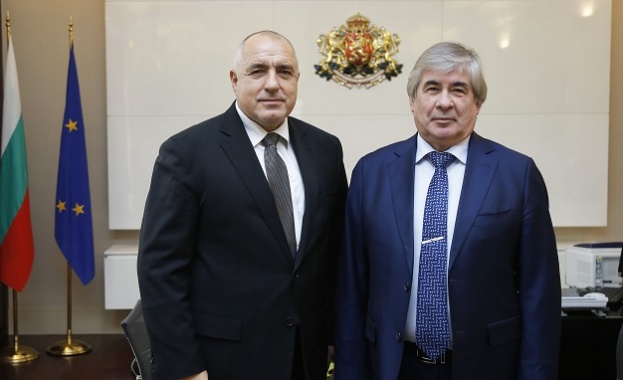 Министър председателят Бойко Борисов и посланикът на Руската федерация Анатолий Макаров