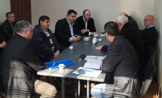 Членът на ИБ на БСП Атанас Зафиров и народният представител