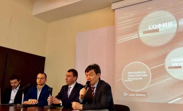 Представители на местната власт от Астана и Алмати питат инж