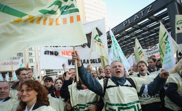 Работниците в около 250 германски компании ще стачкуват идната седмица