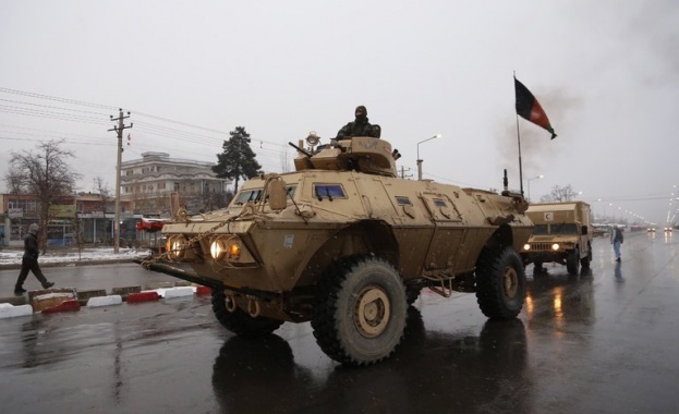 Само два дни сле кървавия атентат в Кабул при който