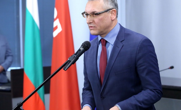 Доказването на обвиненията на Елена Йончева срещу Делян Добрев нямат