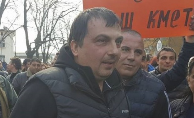 Срещу гаранция от 250 хиляди лева кметът на Община Септември