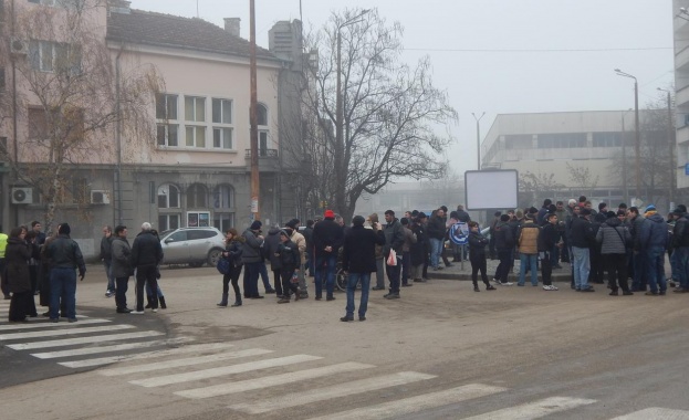 Граждани на Видин излязоха отново на протест срещу лошите пътища