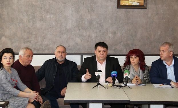 Защо и как този кмет се е сдобил с документ