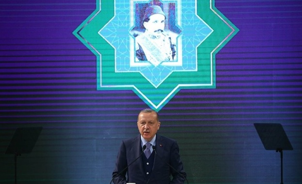 Република Турция е продължение на Османската империя Това заяви президентът