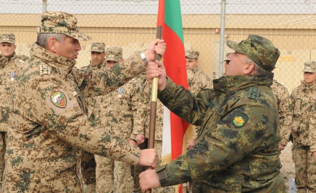 На официална церемония в Кандахар Афганистан 35 ият български военен контингент