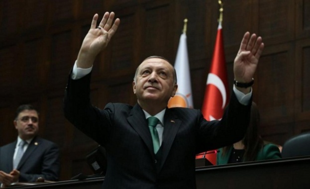 Турският президент Реджеп Ердоган заплаши САЩ с османски шамар ако
