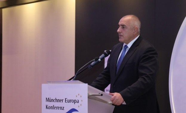 Скандалът около Националната здравноосигурителна каса стигна и до премиера Бойко