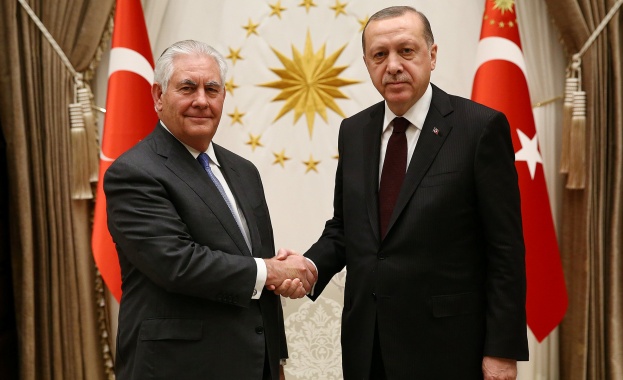 САЩ обещаха да работят заедно с Турция в Сирия Това