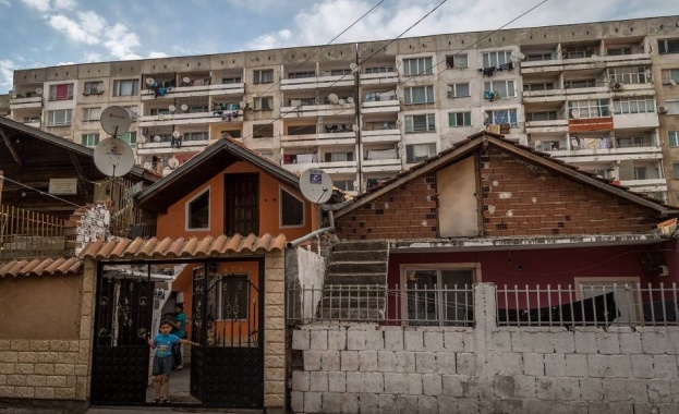 Около 90 от жилищата в ромските квартали в Пловдив са