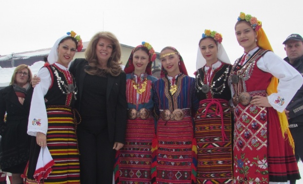 Необходимо е целево финансиране за планинските региони Това заяви вицепрезидентът