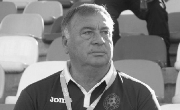 Легендата на Левски и българския футбол Павел Панов почина внезапно