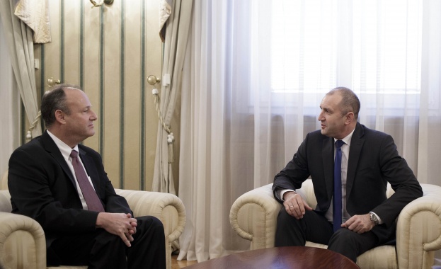 Президентът Румен Радев разговаря днес на Дондуков 2 с посланика