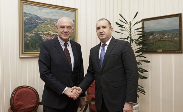 Президентът Румен Радев изрази загрижеността си от липсата на достатъчно