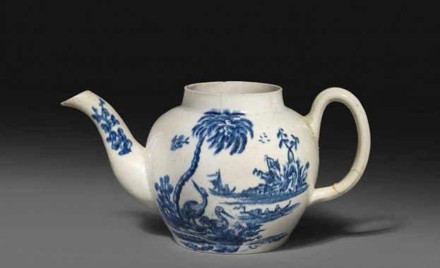 Британски колекционер продаде чайник за 650 000 евро съобщава БГНЕС