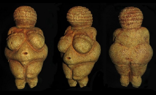 Изображение на Вилендорфската Венера фигурка на близо 30 000 години