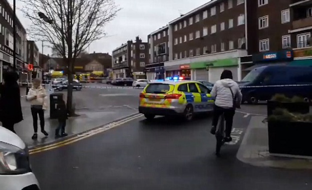 Лондон изтръпна след взрив който припомни терористичните атаки в британската