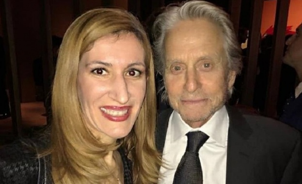 Министърът на туризма Николина Ангелкова се похвали със снимки с