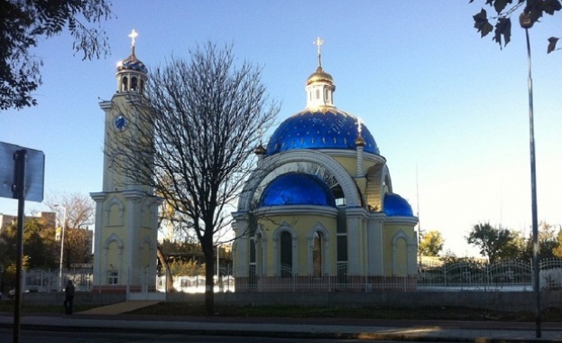 Сигнал за намерена граната наложи отцепването на малък периметър от