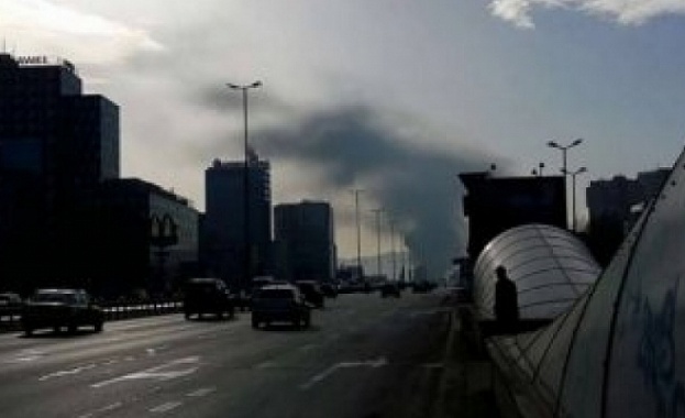 Цех за пластмаса пламна на бул Цариградско шосе в София