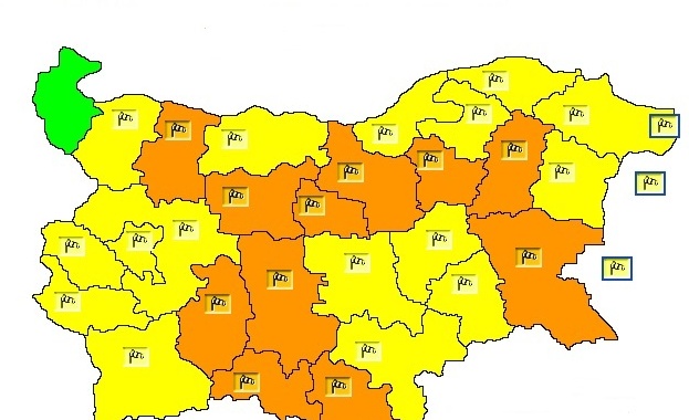 редупреждение за силен вятър е в сила за почти цялата