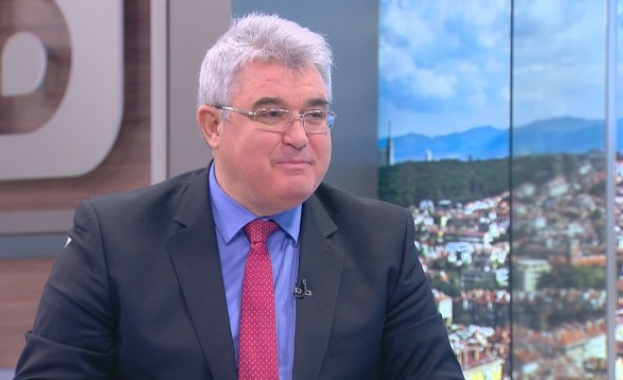 Онлайн генераторите на валидни единни граждански номера няма начин да