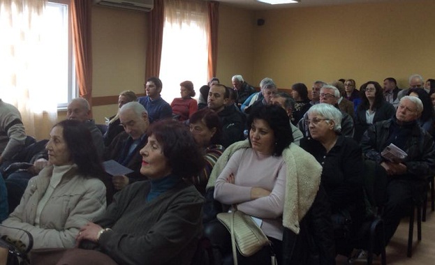 Да облечем с експертиза всяко наше предложение и всяка местна