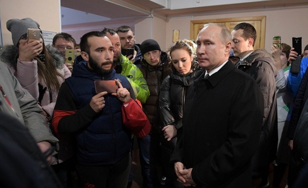 В рамките на заседание посветено на трагедията в търговския център