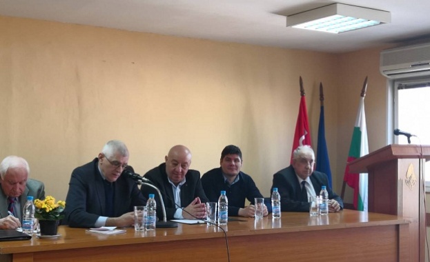 В делова атмосфера премина заседанието на Движението на ветеранието в