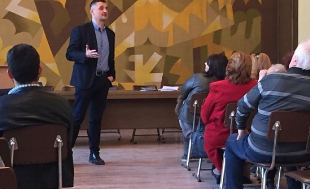 Не трябва да допускаме влошаване на отношения с Русия и