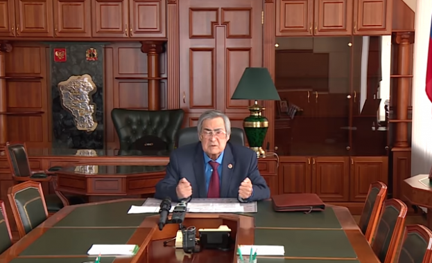 Губернаторът на Кемеровската област Аман Тулеев е подал оставка пред